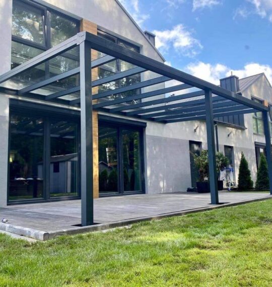 glass vernadas UK canopy