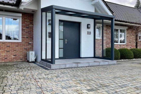 MGE-glass-porch_0001 bungalow with a glass porch