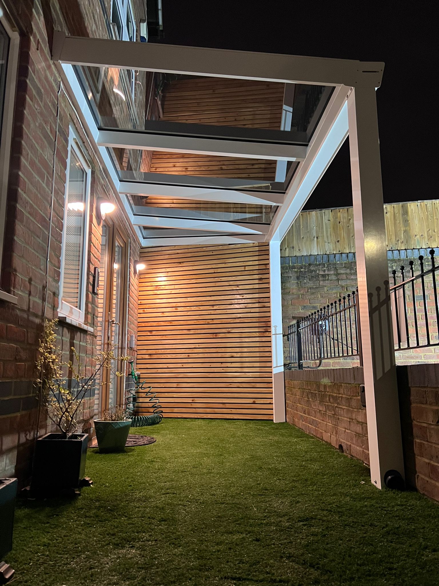 uk mge modern glass porch withcladding