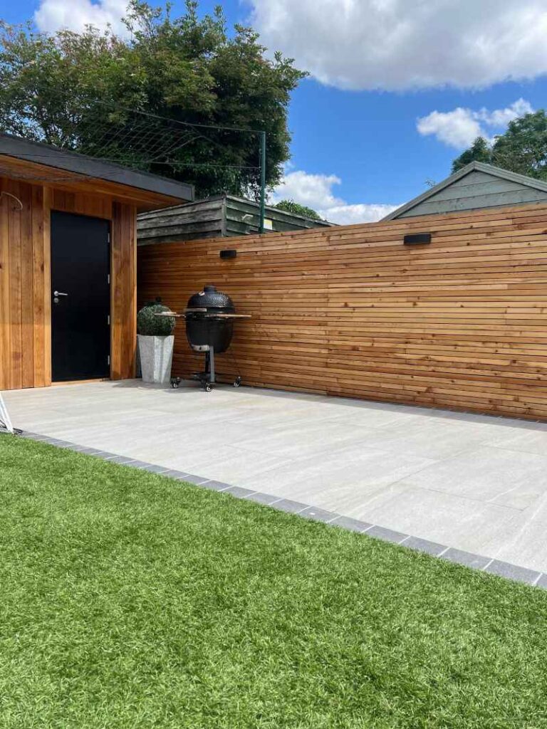 fence made with larch battens