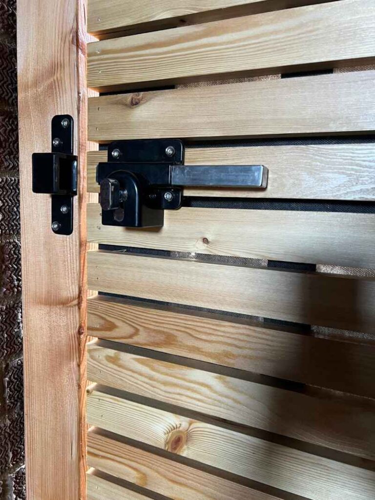 larch garden side gate